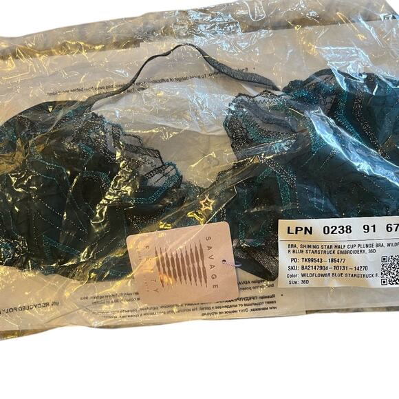 Savage X Fenty SHINING STAR EMBROIDERED HALF CUP PLUNGE BRA 36D NWT - Picture 4 of 4